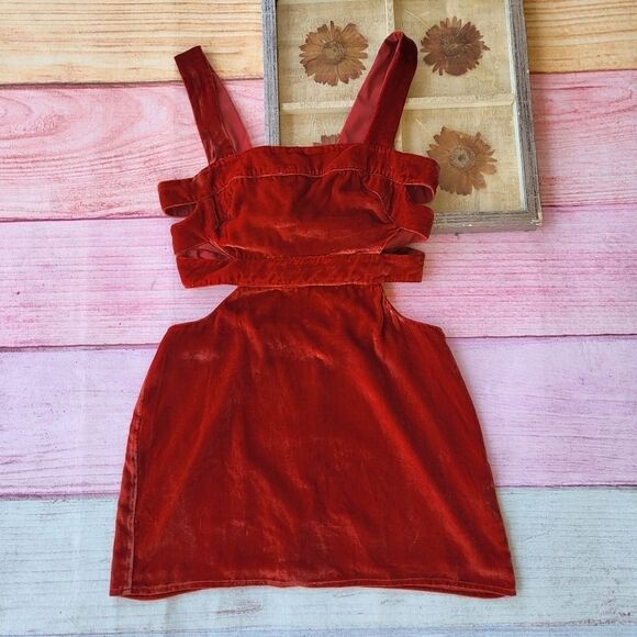 For Love & Lemons Rust Red Kate Velvet Strappy Cutout Overall Mini Dress L - Picture 5 of 10
